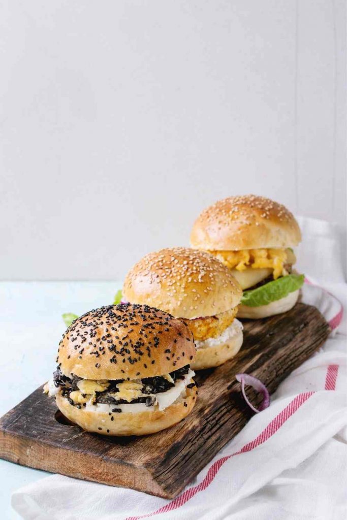 Homemade Veggie Burgers with Quinoa and Black Beans