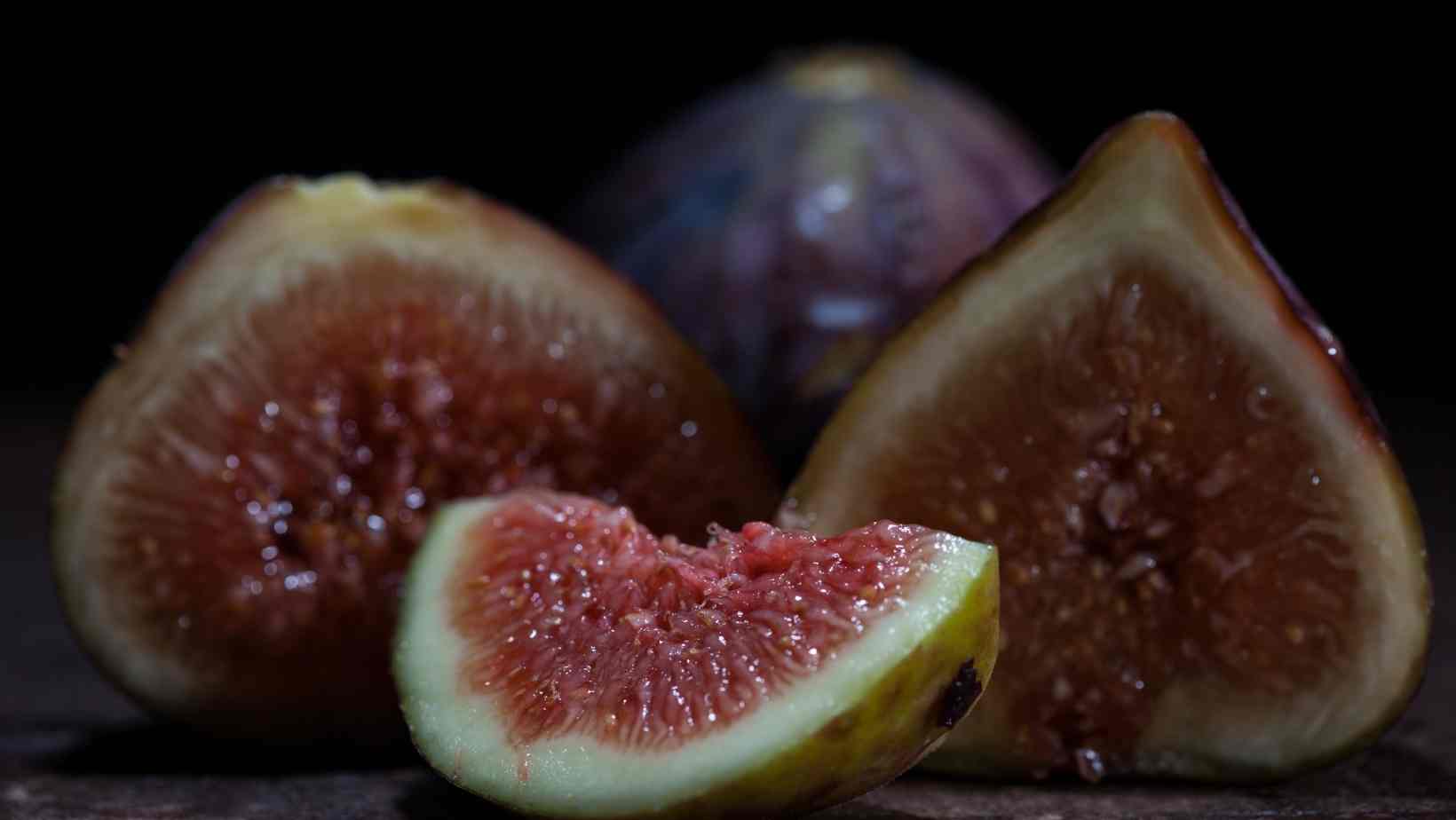 How to Eat Figs