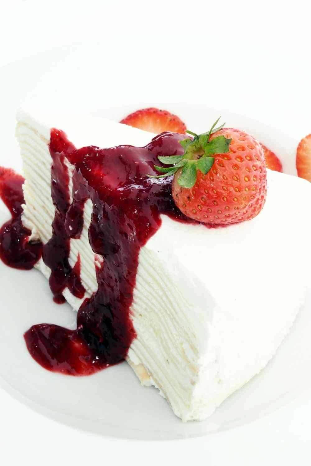Strawberry rhubarb layer cake
