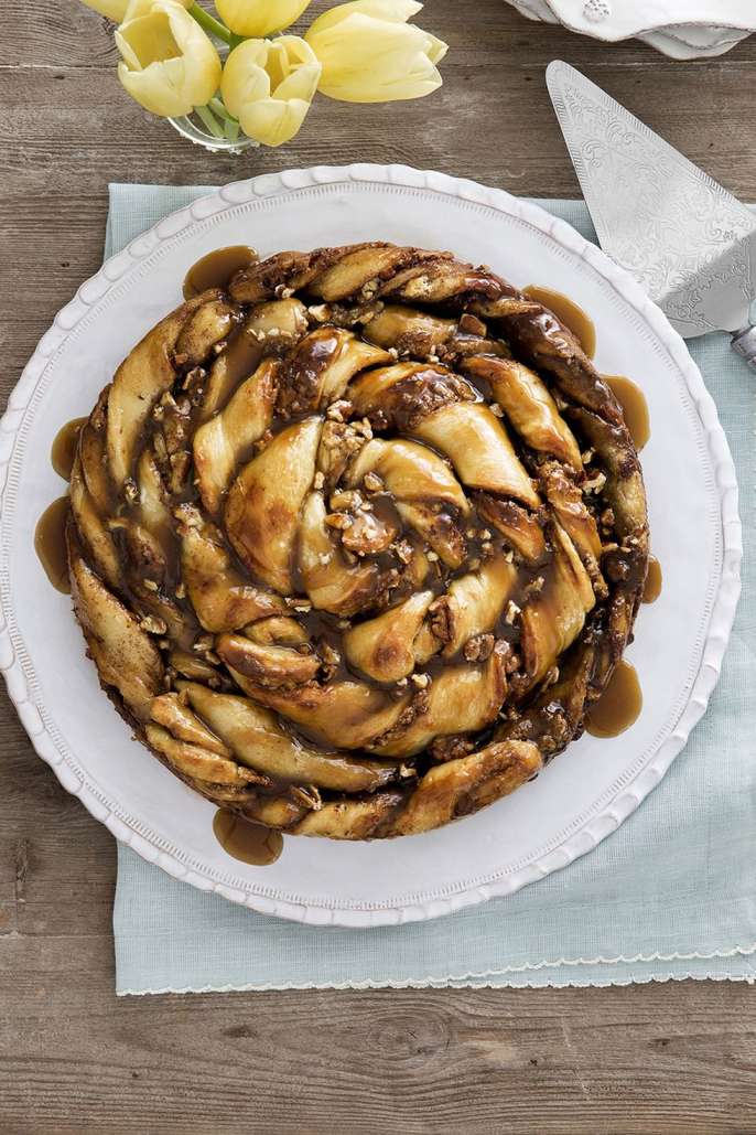 Twisted squeaky caramel pecan roll