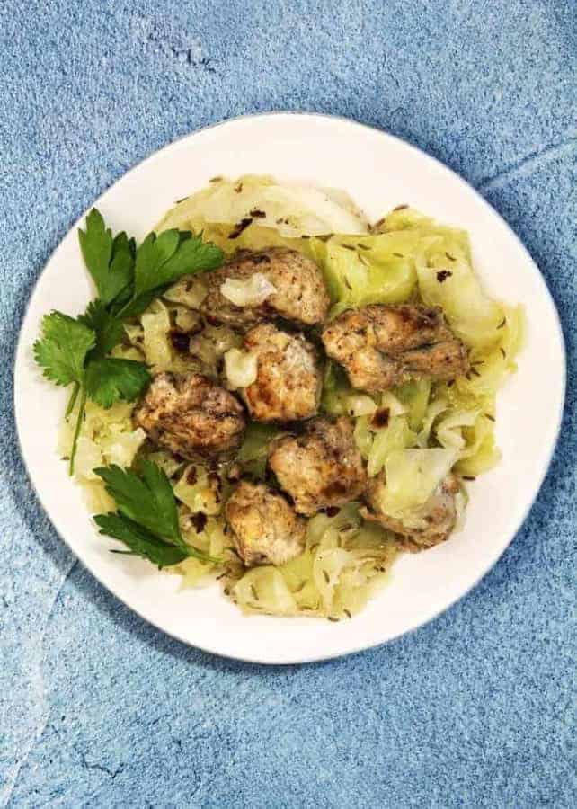 LOW CARB CHICKEN BRATWURST WITH CABBAGE