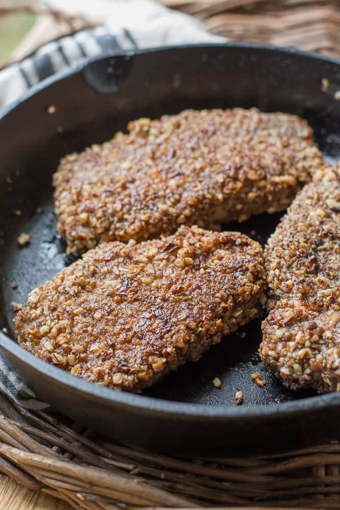 Pecan Crusted Pork Chops by Maebells