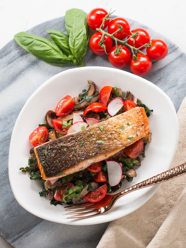 SALMON WITH VEGETABLES FROM FLAVCITY