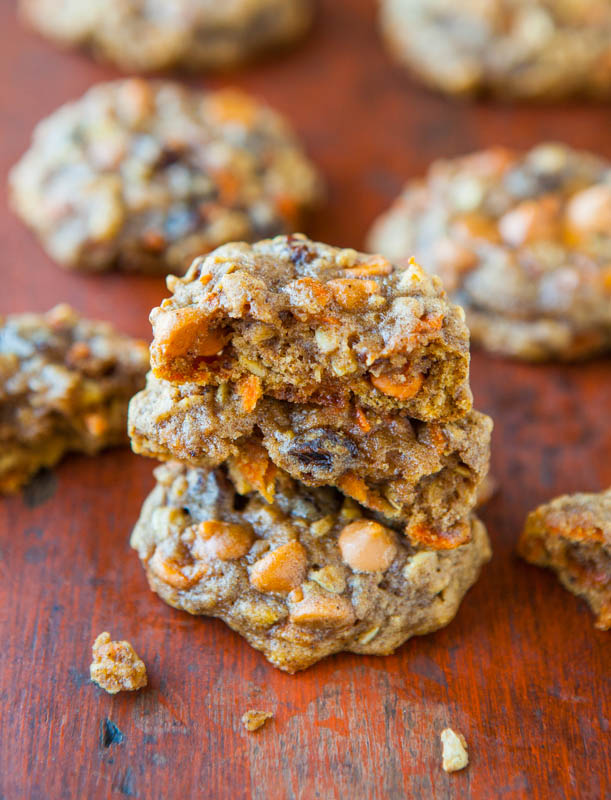Spicy carrot cake cookies