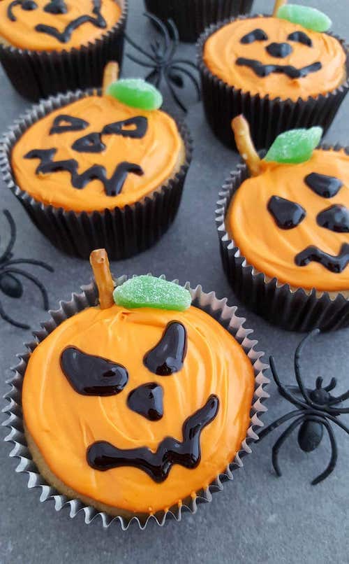 Easy Jack O Lantern Cupcakes