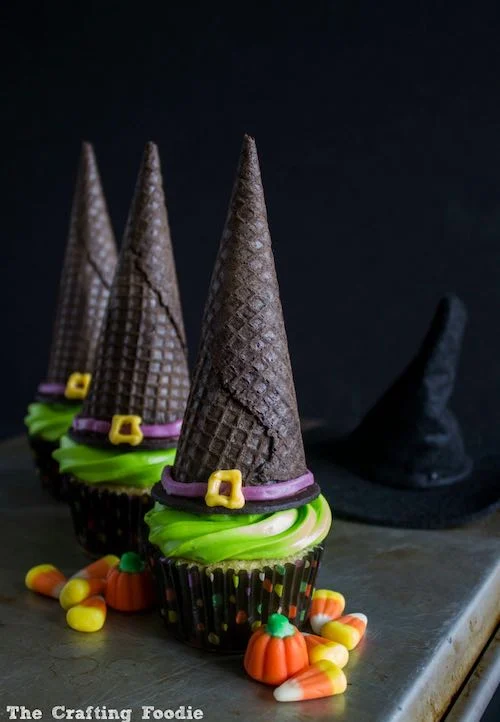 Easy Witch’s Hat Cupcakes