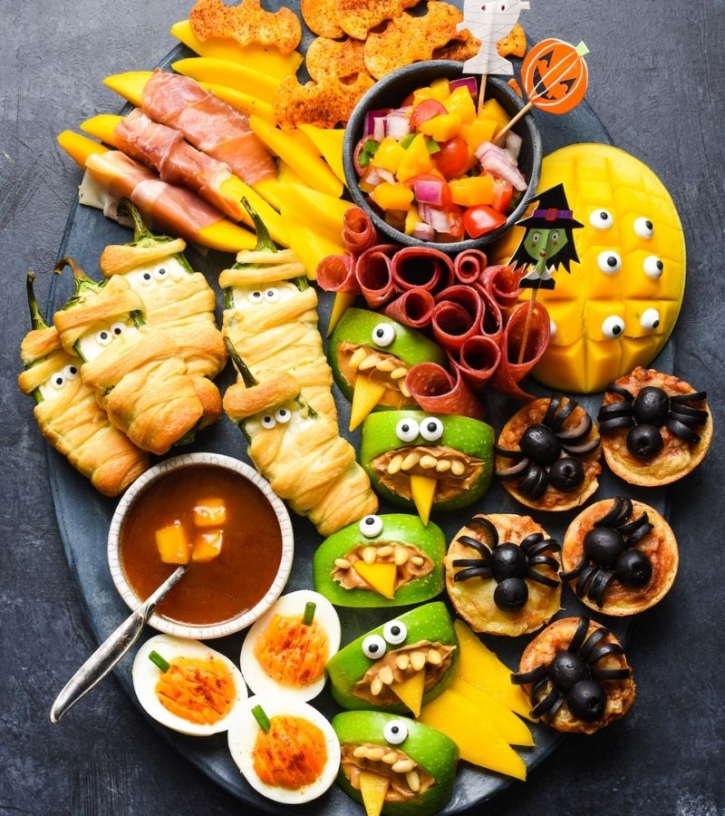 Halloween Grazing Snack Tray