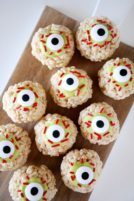 Zombie Eyeball Rice Krispies