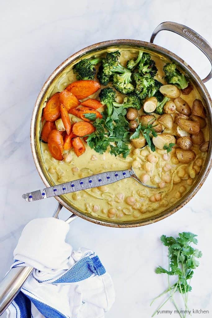 Yellow Curry with Chickpeas and Roasted