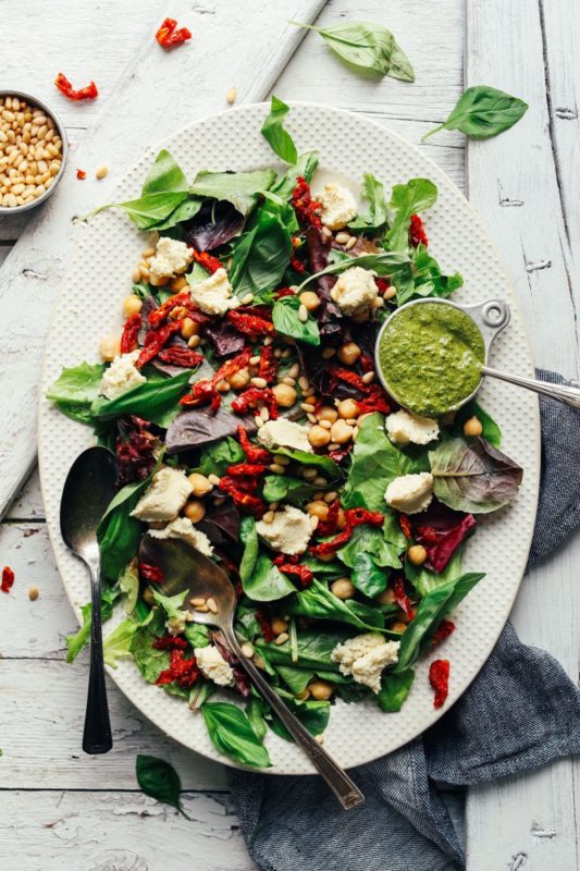 Sun-Dried Tomato Pesto Salad